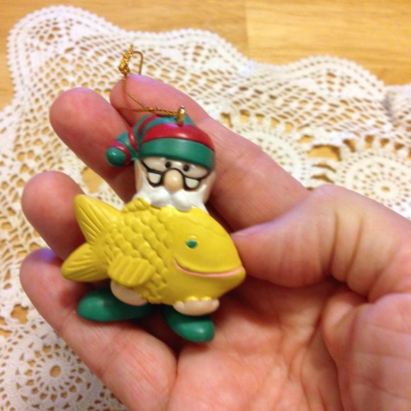 Christmas Tree Decor - Fisherman Ornament - Picture 3 of 4